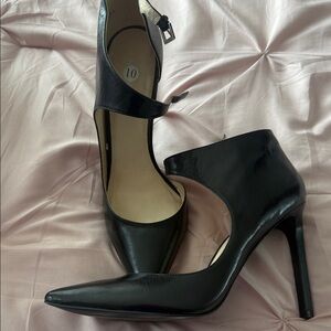 Nine West Black Cutout Heels